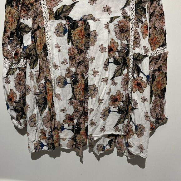 RD Koko Women's Multicolor Floral V-Neck Crochet Trim Long Sleeve Blouse Size 1X - Picture 7 of 7